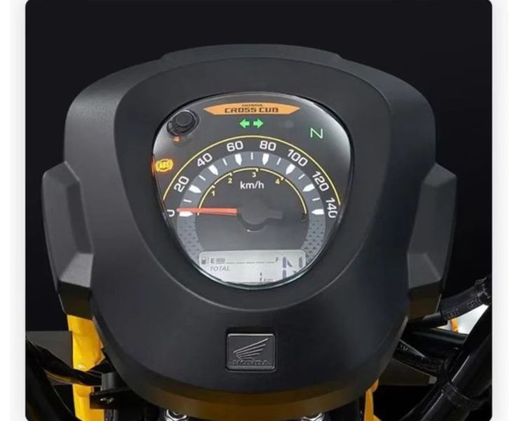 Phanh đĩa trước và phanh tang trống sau