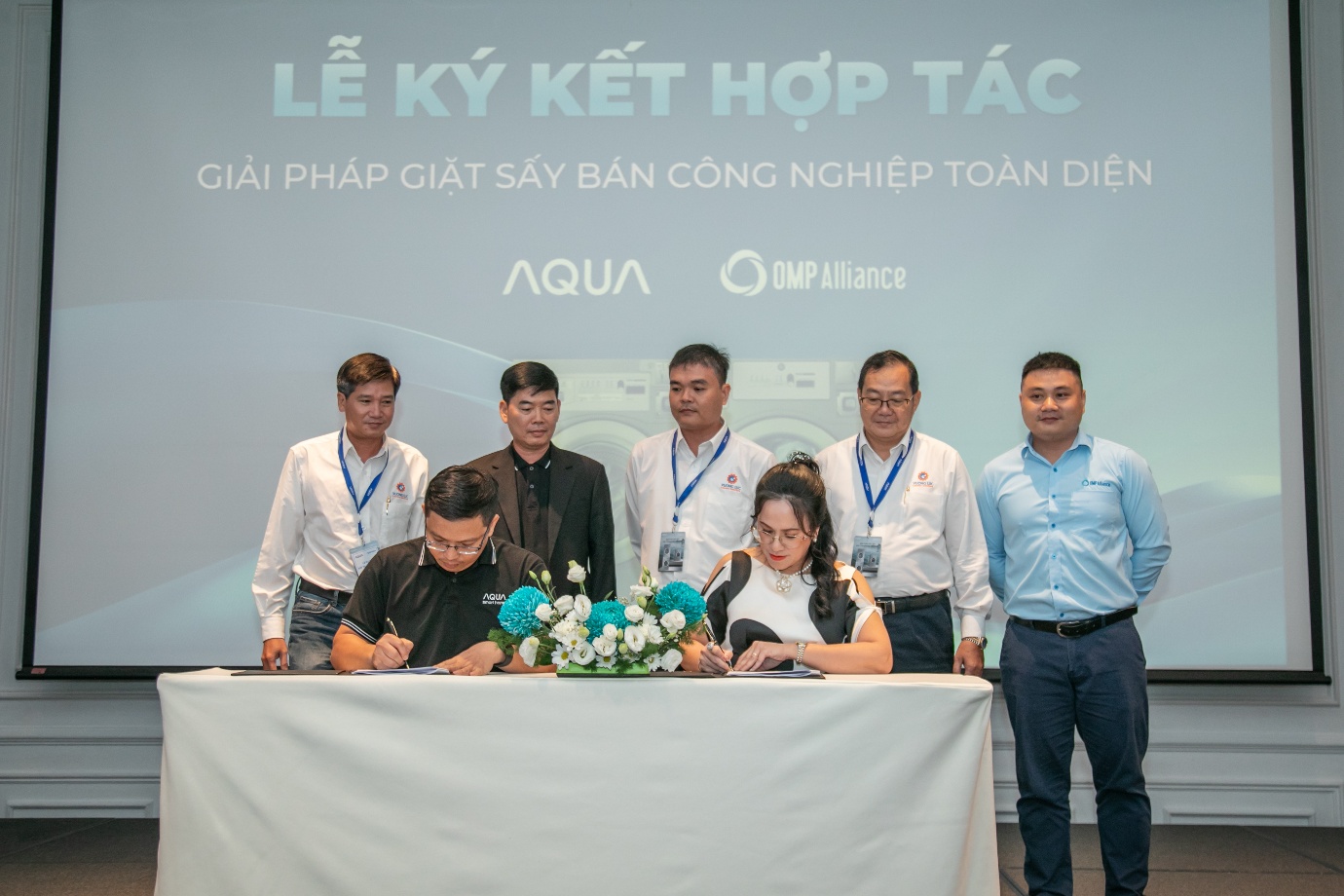 Lễ ký kết hợp tác giữa AQUA và OMP