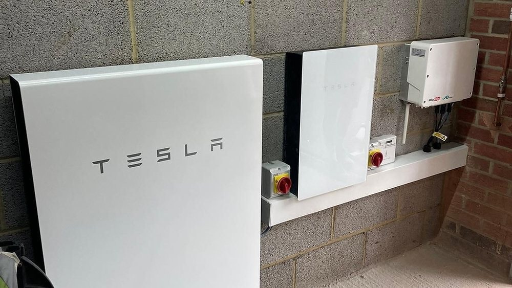 Quá trình kiểm tra pin Powerwall