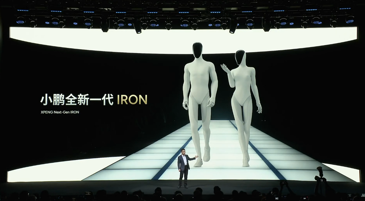 Thông điệp của CEO về robot IRON